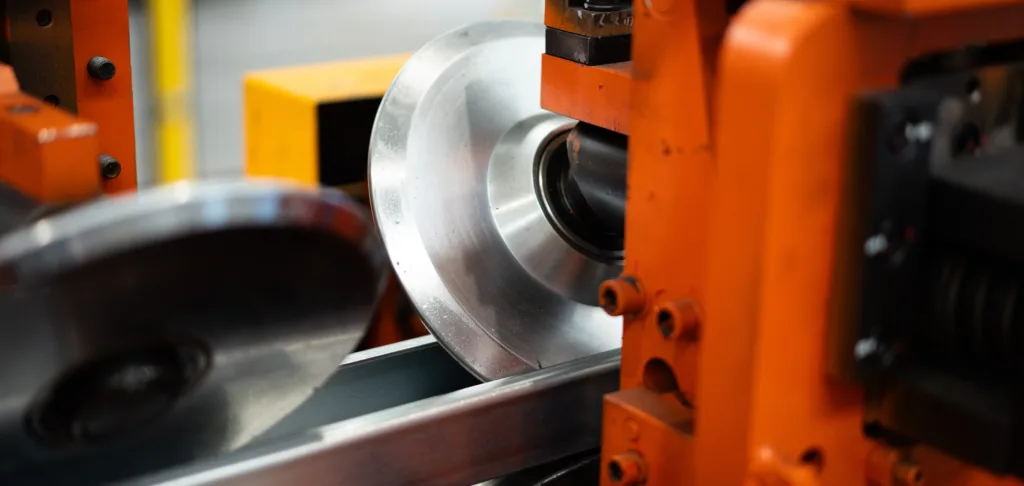 ENSON forms steel strips into final shapes in line with the documentation of each project